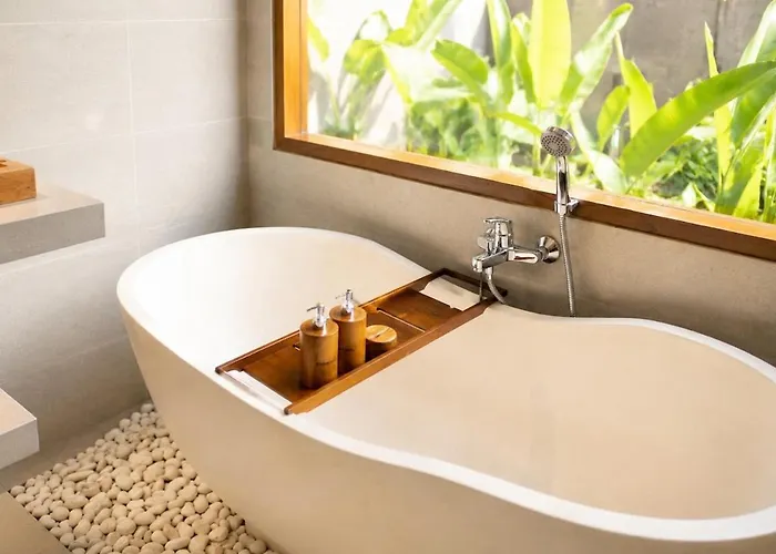 Ferienhaus Daneswara Tropical Bathtub Near Ubud